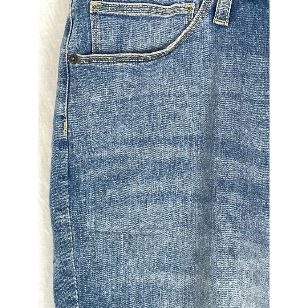 Universal Thread 26WR Bermuda Blue Jean Shorts Cuffed Hem - Picture 2 of 4
